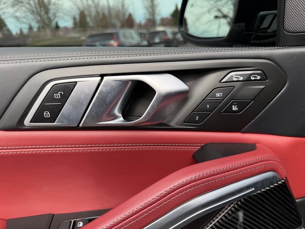 2022 BMW X6 M50i - Photo 13