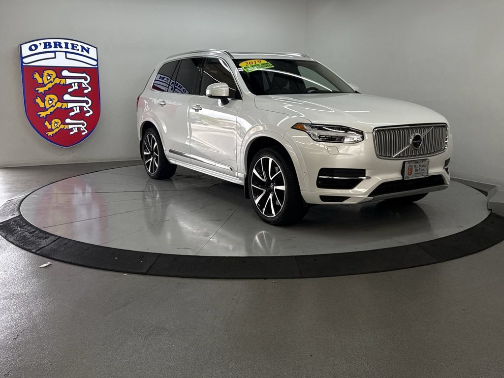 Used 2019 Crystal White Pearl Volvo T8 Inscription image 1