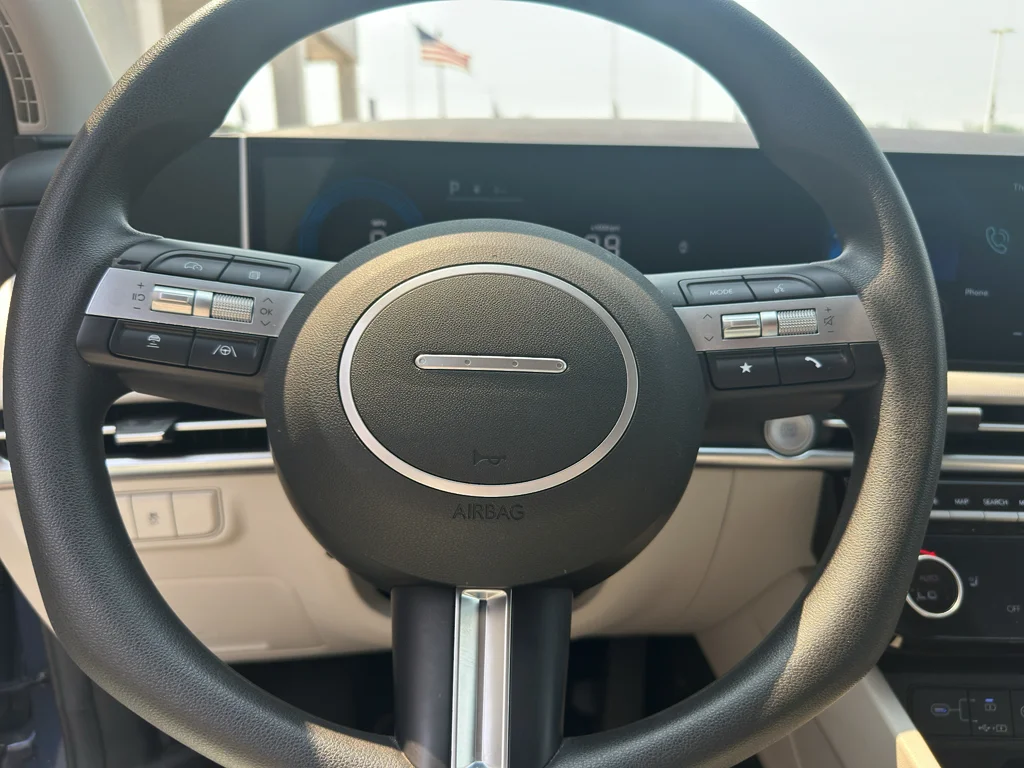 Used 2025 Atlantis Blue Hyundai SEL image 13