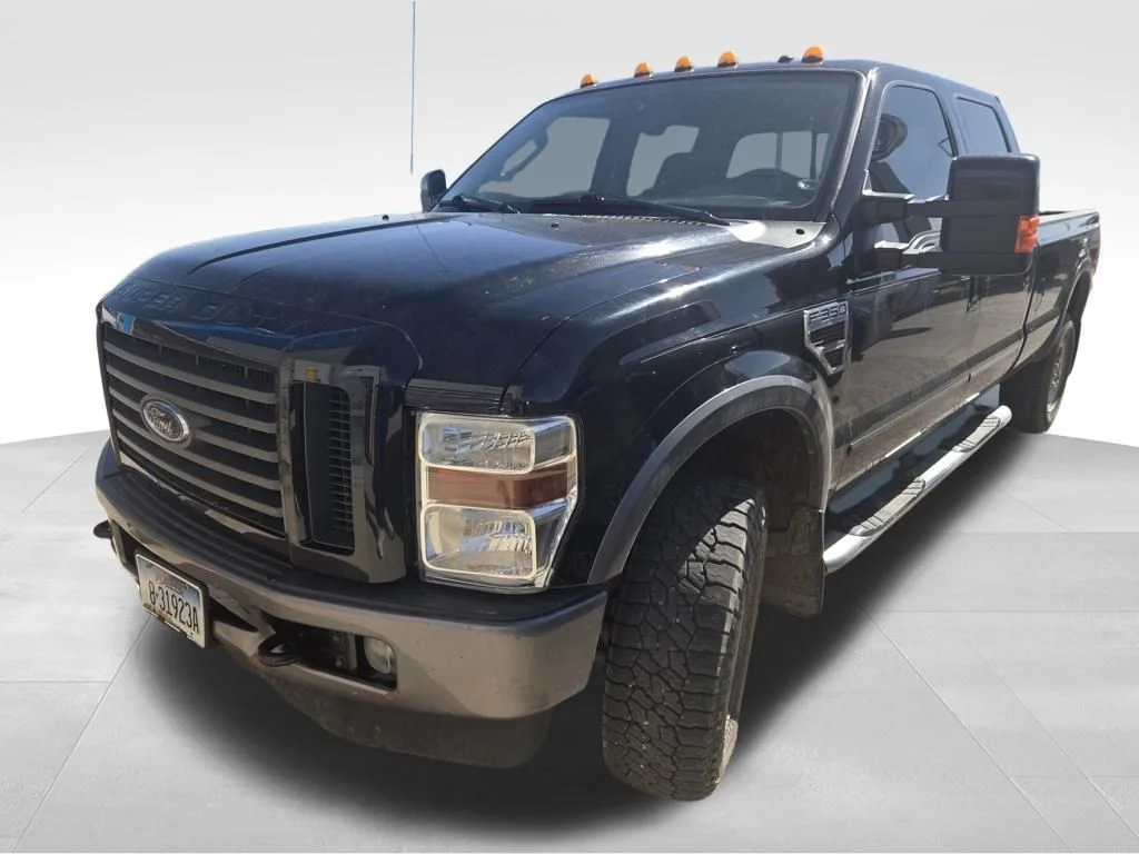 Used 2008 Black Ford XL image 4