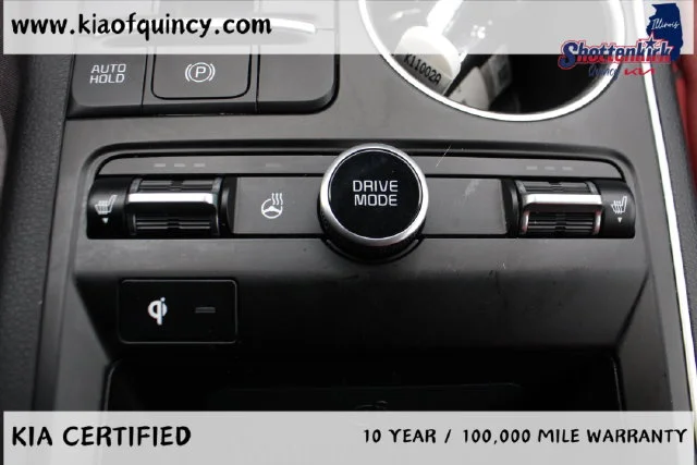 Used 2024 White Kia GT-Line image 32