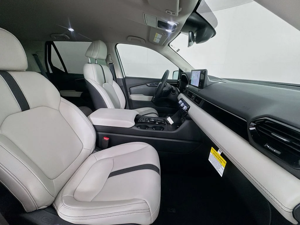 New 2026 Platinum White Pearl Honda RTL Towing image 39
