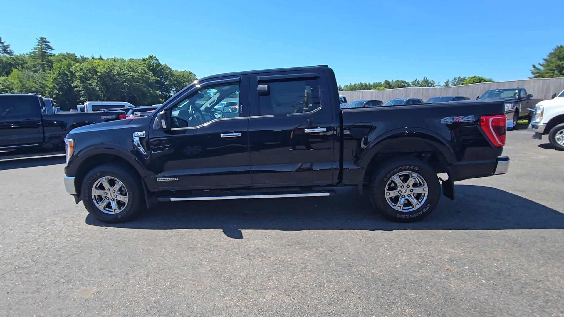 Certified Used 2023 Black Ford XLT image 16