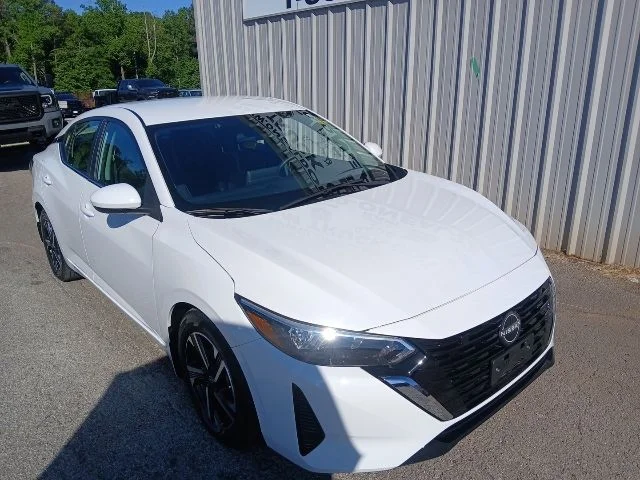2025 Nissan Sentra SV CVT's photo