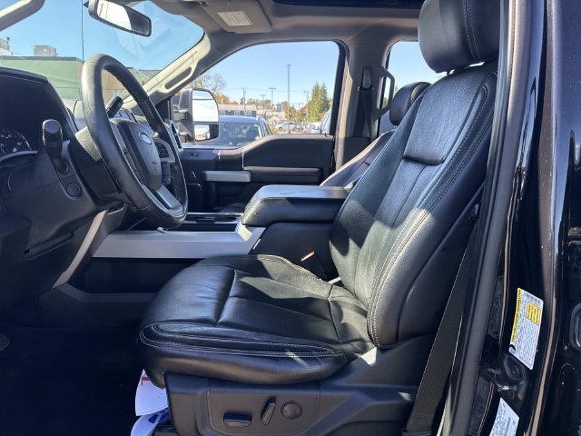 Used 2020 Black Metallic Ford Lariat image 18