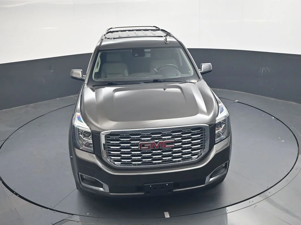 Used 2019 Gray GMC Denali image 35