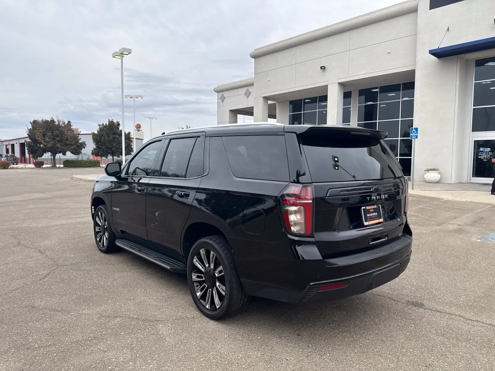 Used 2021 Black Chevrolet LT image 5