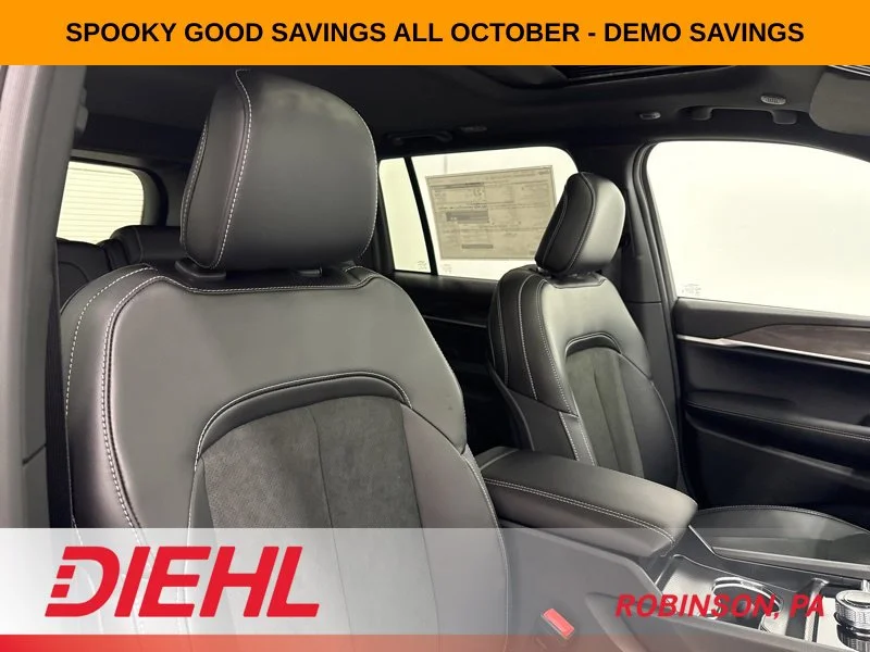 2026 Jeep Grand Cherokee Laredo - Photo 14