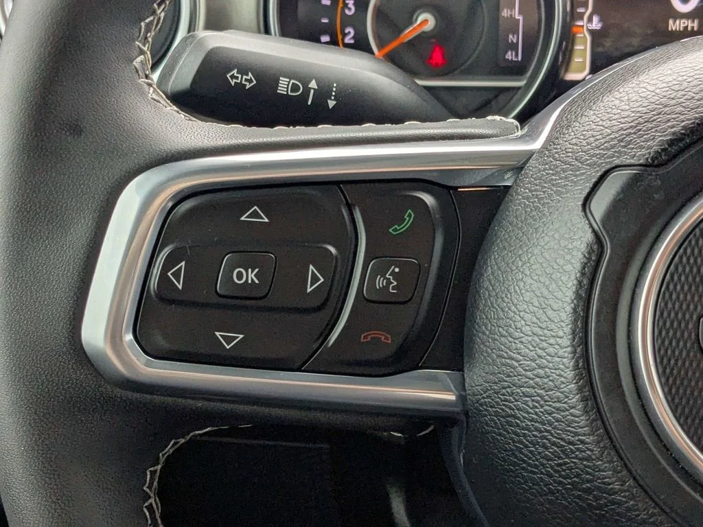 Used 2023 Gray Jeep Sahara image 21