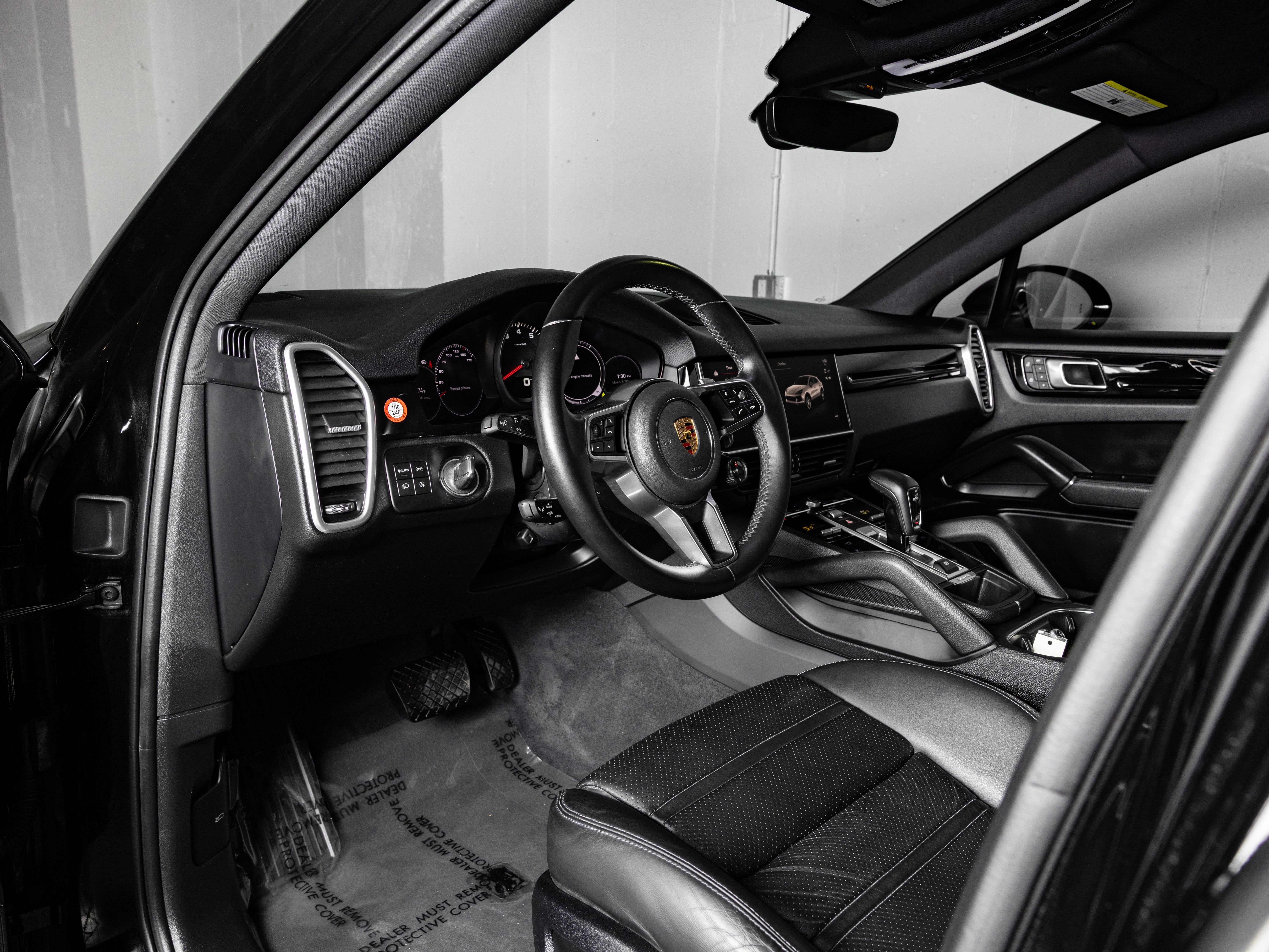 Certified Used 2022 Black Porsche  image 4