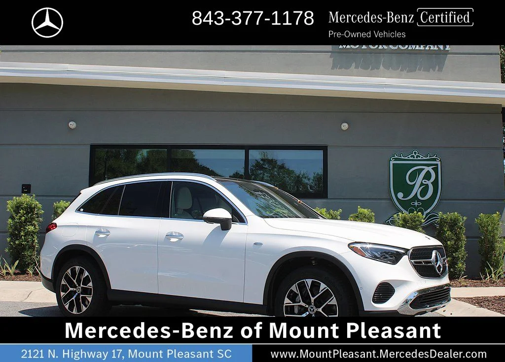 Certified Used 2025 Polar White Mercedes-Benz GLC 350e image 1