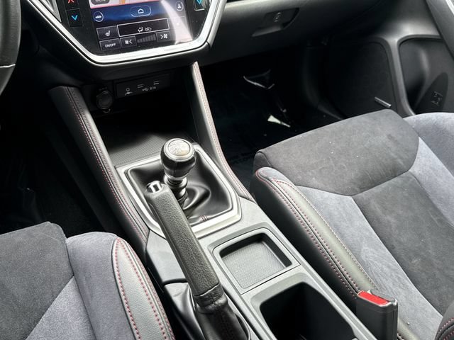 Used 2022 Magnetite Gray Metallic Subaru Limited image 11
