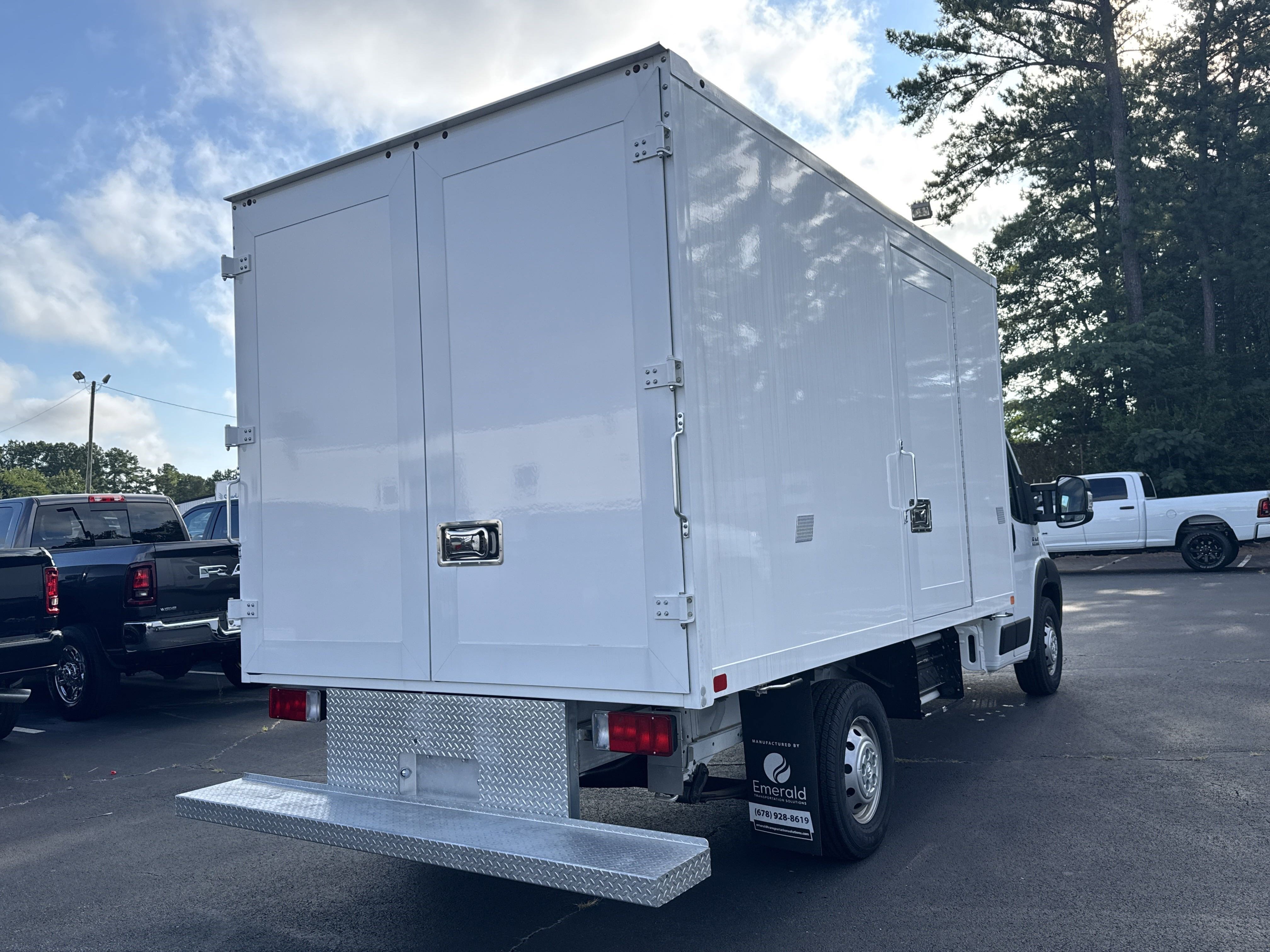 New 2023 Bright White Clearcoat Ram 3500 image 8