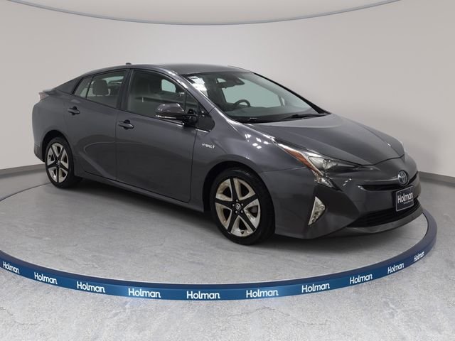 Used 2016 Gray Toyota Three Touring image 4