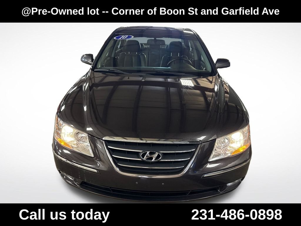 Used 2010 Brown Hyundai Limited image 8