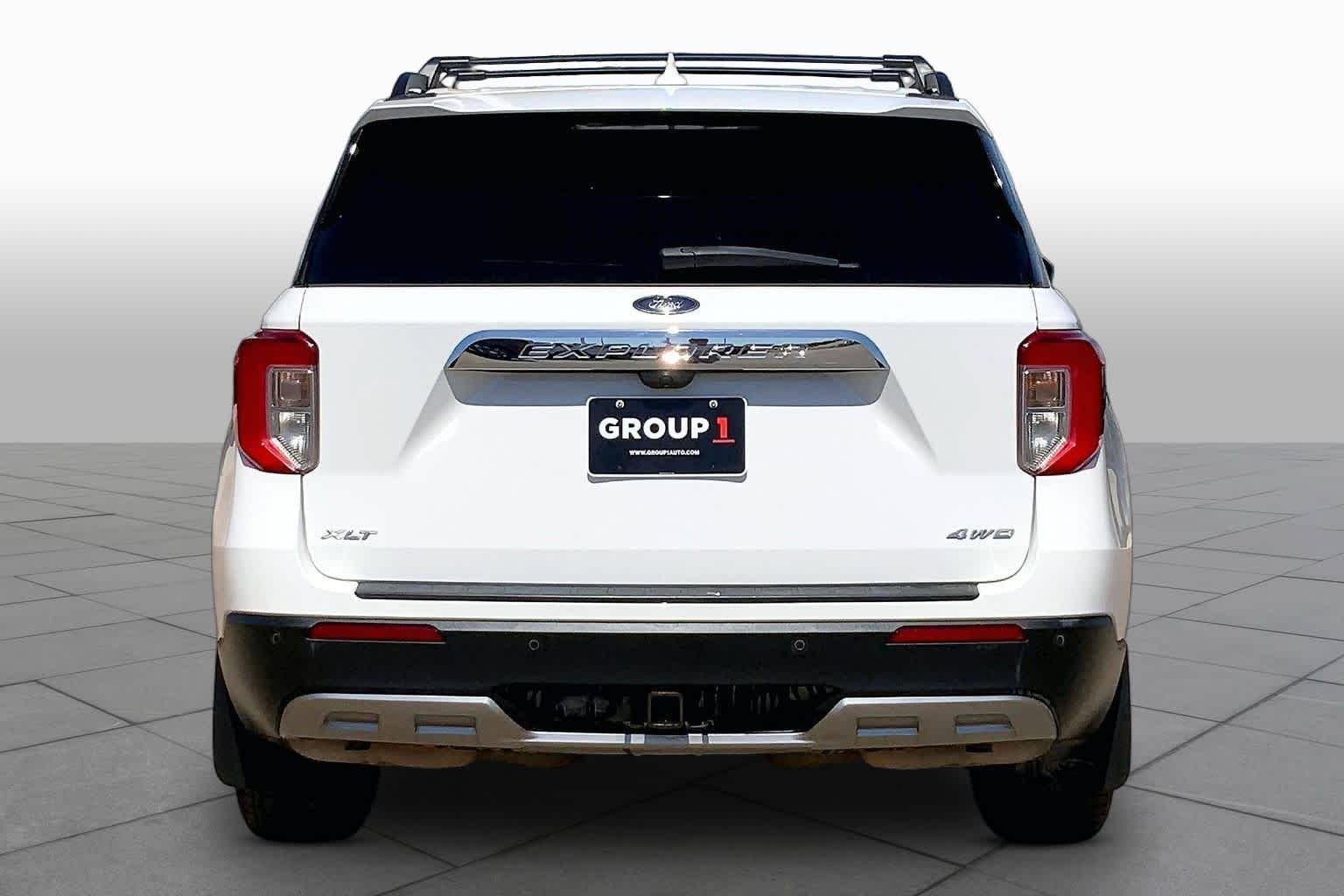 Used 2021 Star White Metallic Tri-Coat Ford XLT image 5