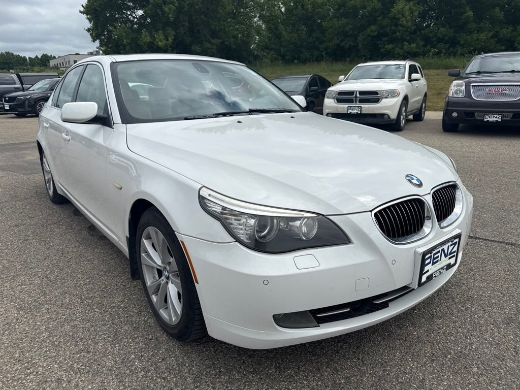 Used 2008 White BMW 535xi image 1