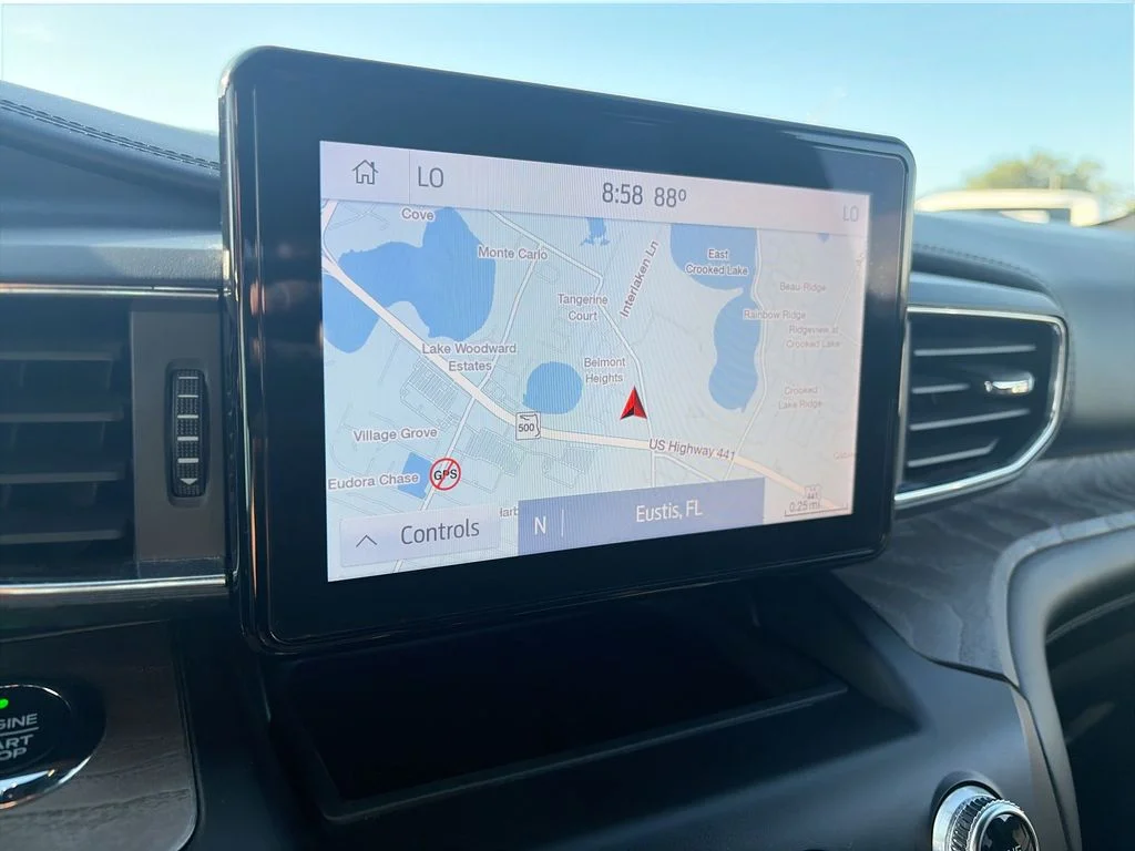 Used 2020 Blue Ford Platinum image 21