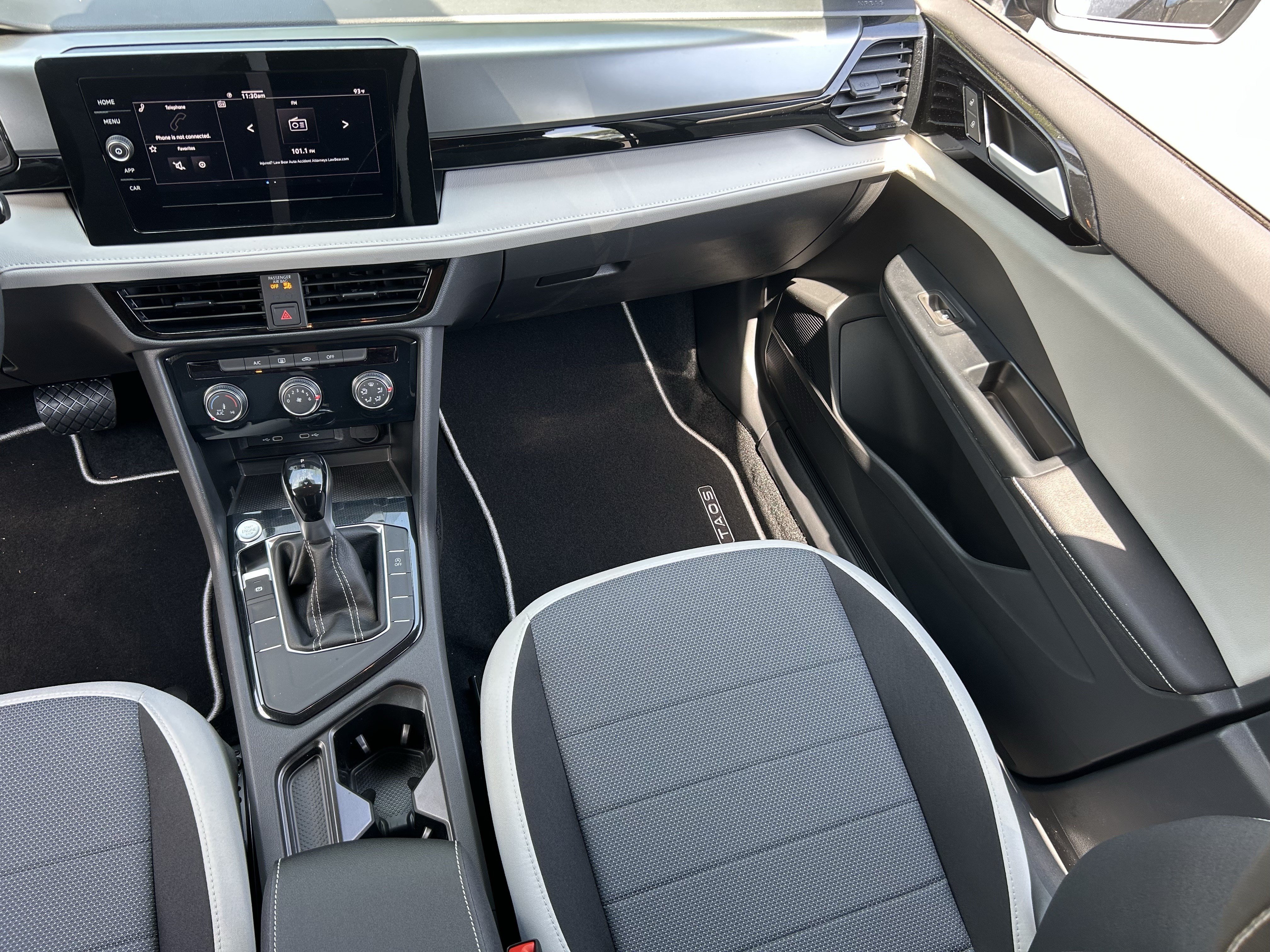 New 2026 Platinum Gray Metallic Volkswagen S image 12