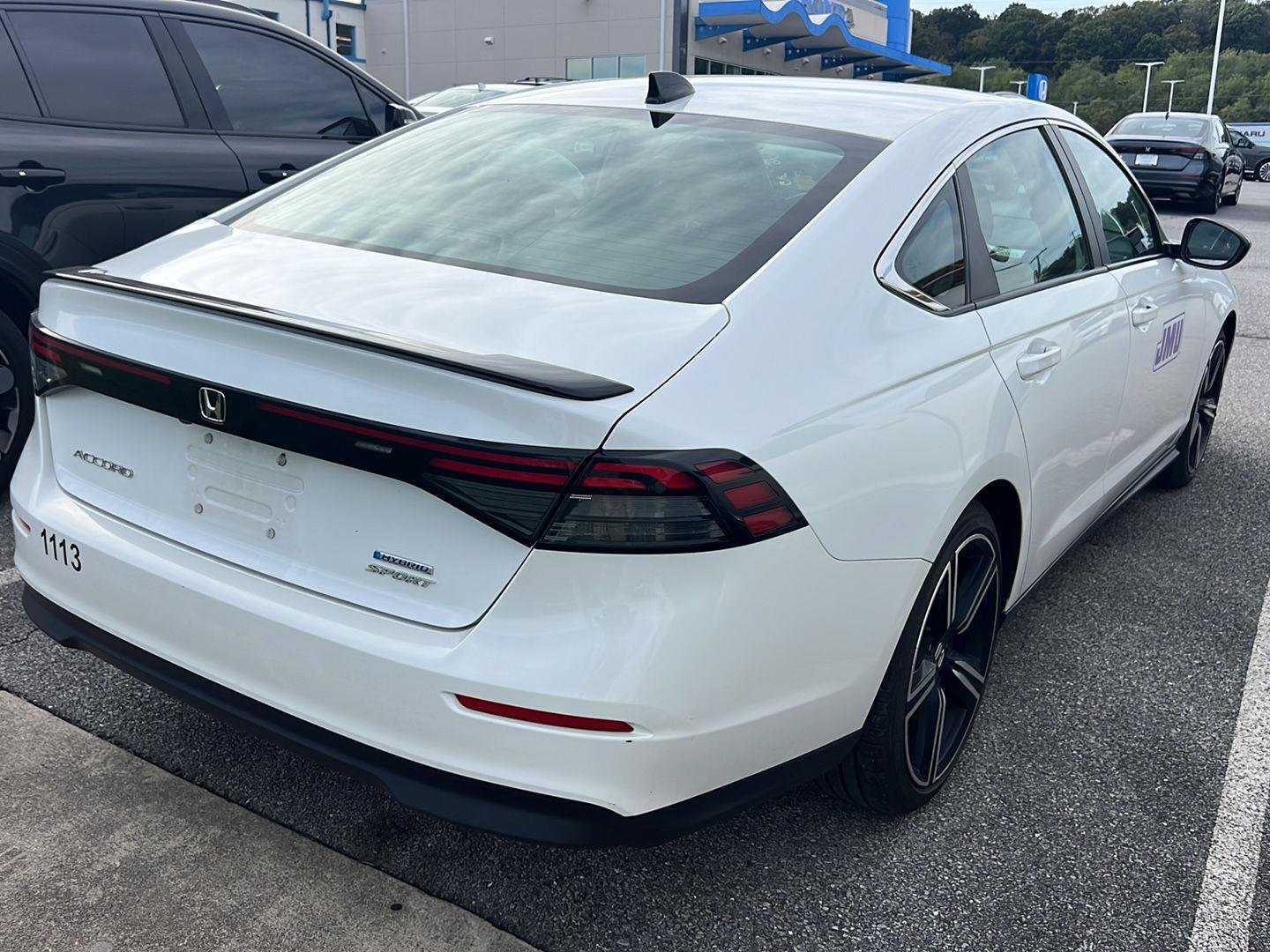 Used 2024 Platinum White Pearl Honda Sport image 4