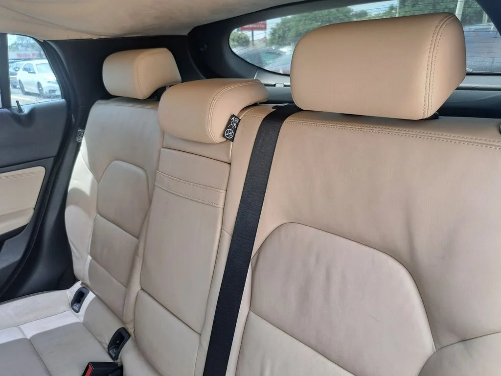 Used 2017 Blue INFINITI Premium image 18