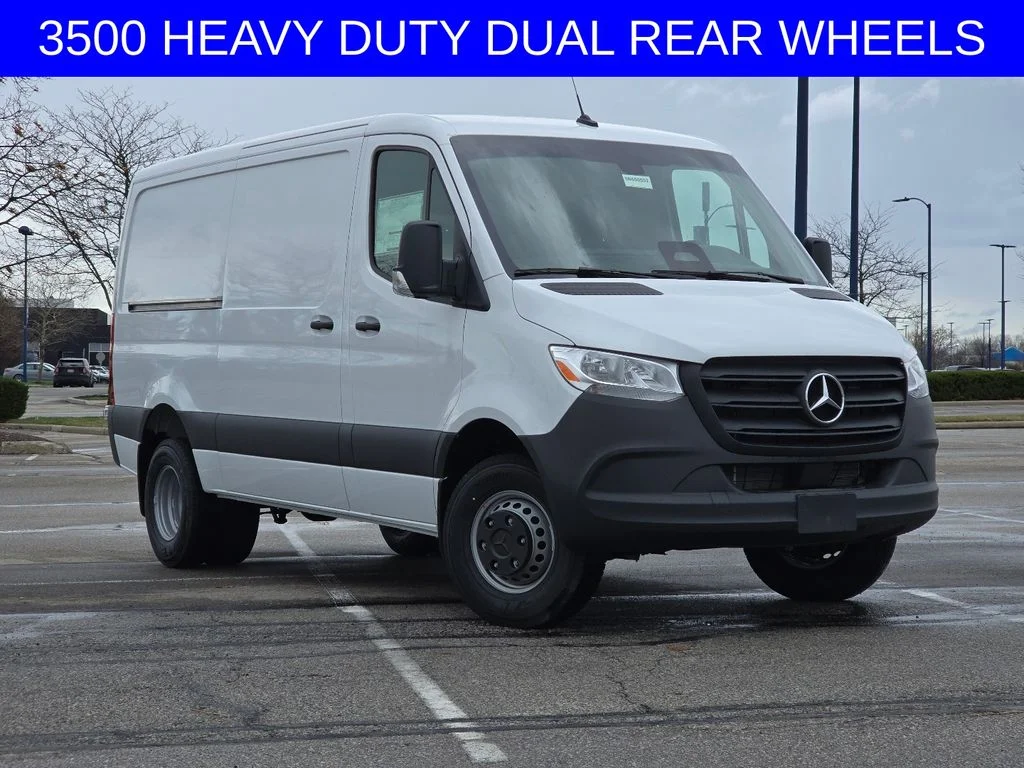 New 2026 Arctic White Mercedes-Benz Cargo 144 WB image 1