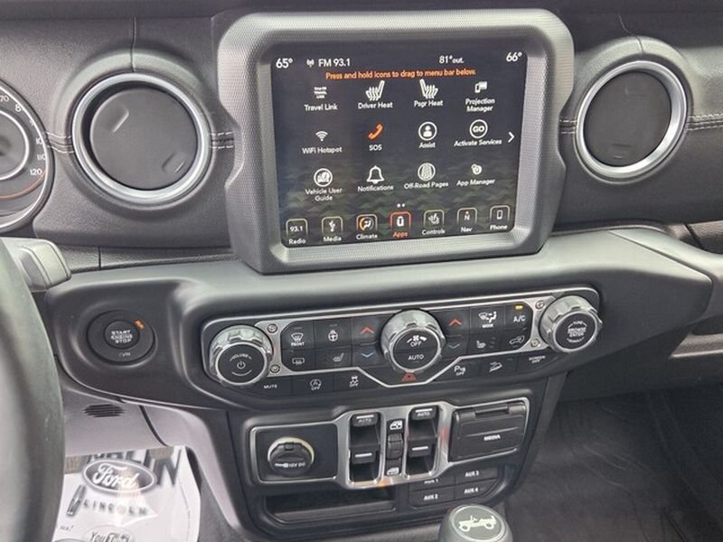 Used 2019 Bright White Clearcoat Jeep Moab image 19