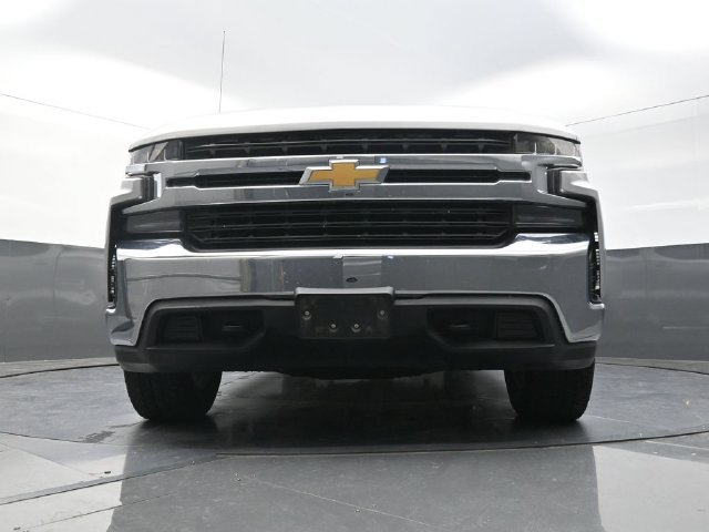 Used 2020 Silver Chevrolet LT image 32