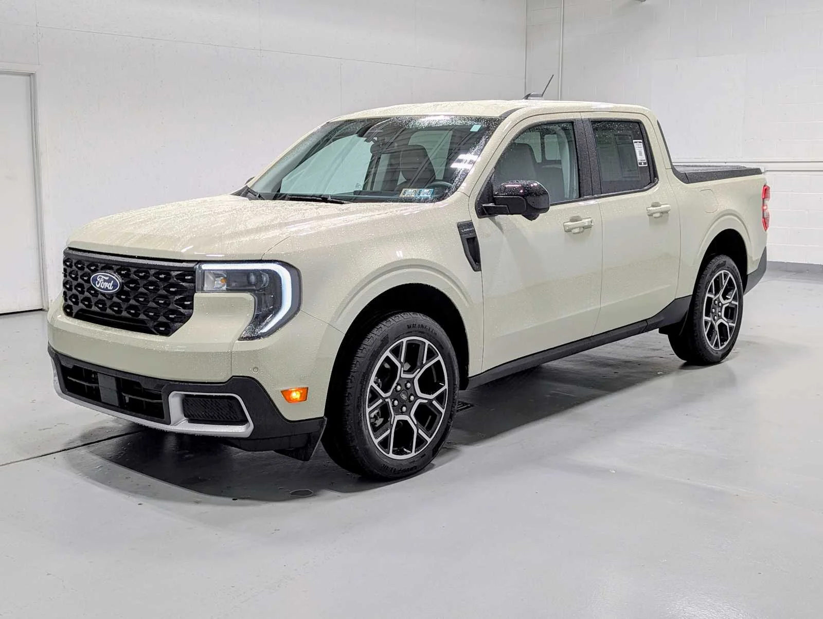 2025 Ford Maverick Lariat AWD's photo