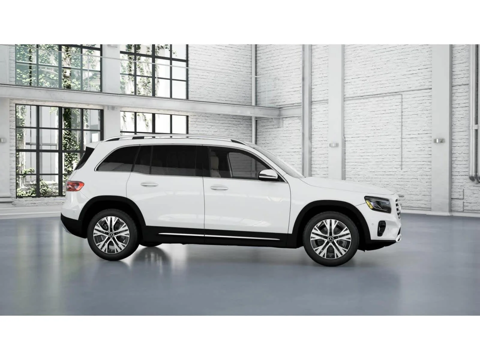 Used 2025 Polar White Mercedes-Benz GLB 250 image 15