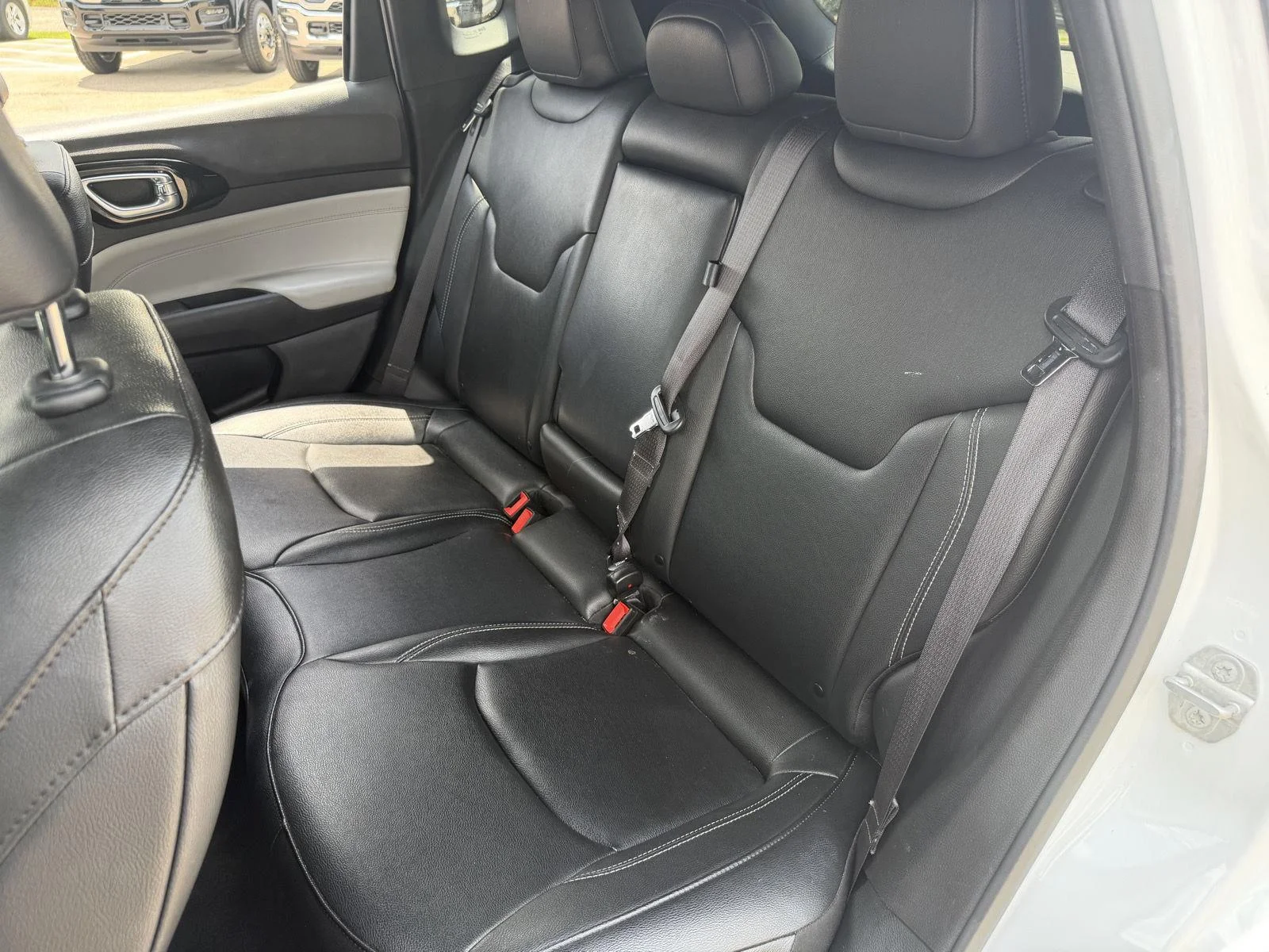 Used 2025 Bright White Clearcoat Jeep Limited image 17