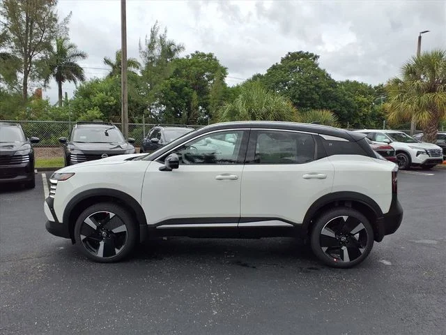 New 2026 Aspen White TriCoat Nissan SR image 2
