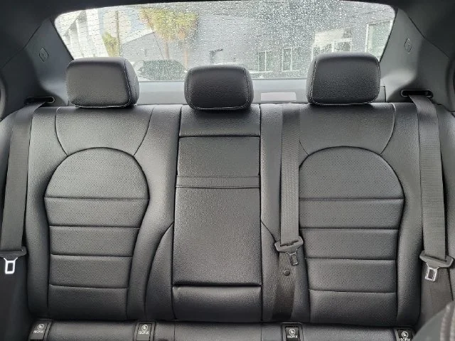 Used 2020  Mercedes-Benz C 300 image 30