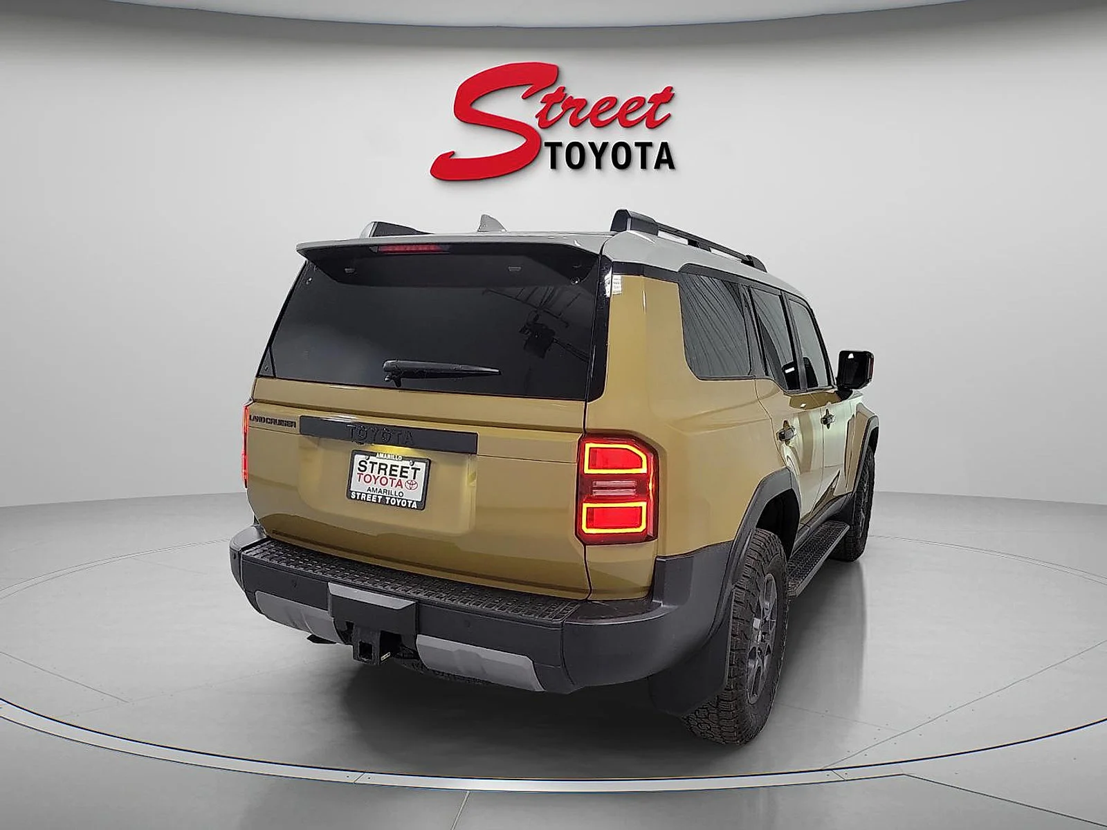 Certified Used 2024 TRAIL DUST Toyota  image 4