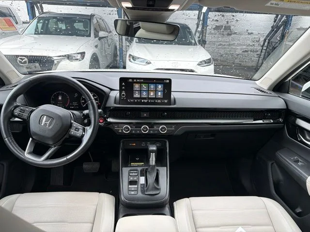 Used 2024 White Honda EX-L image 7