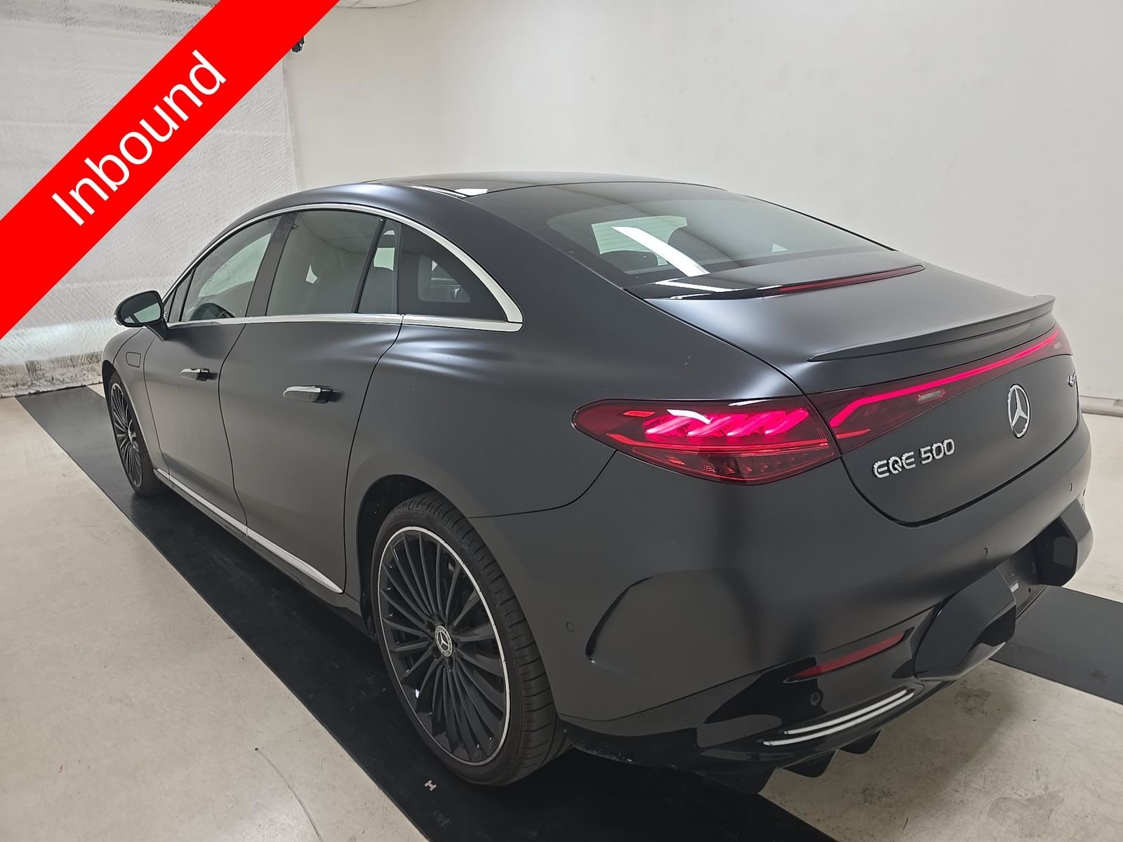 Used 2024 Gray Mercedes-Benz 500 Sedan image 4