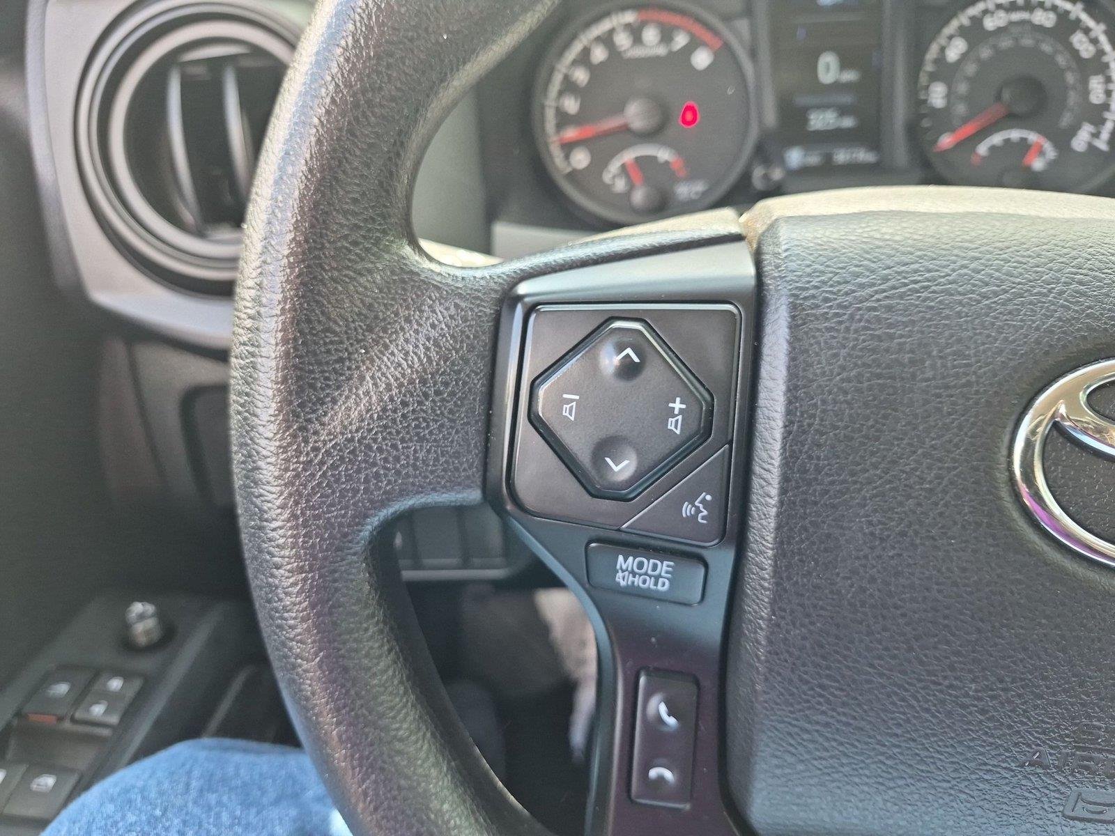 Used 2022 White Toyota SR image 20