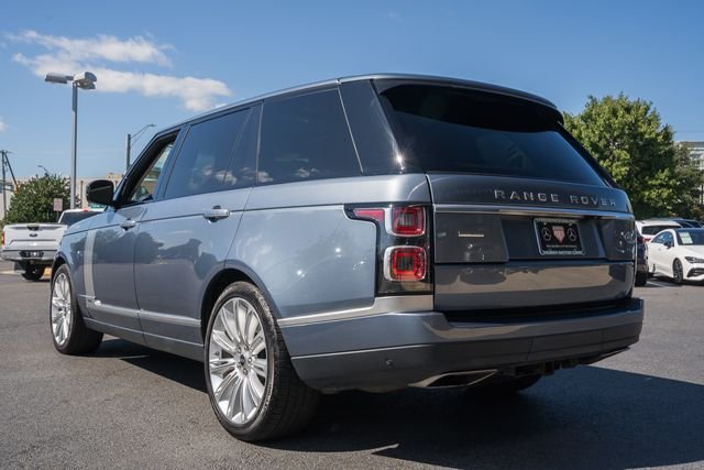 Used 2018 Byron Blue Metallic Land Rover 5.0L V8 Supercharged Autobiography image 4