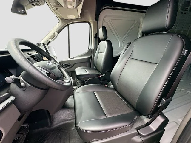 New 2026 Oxford White Ford Base image 14
