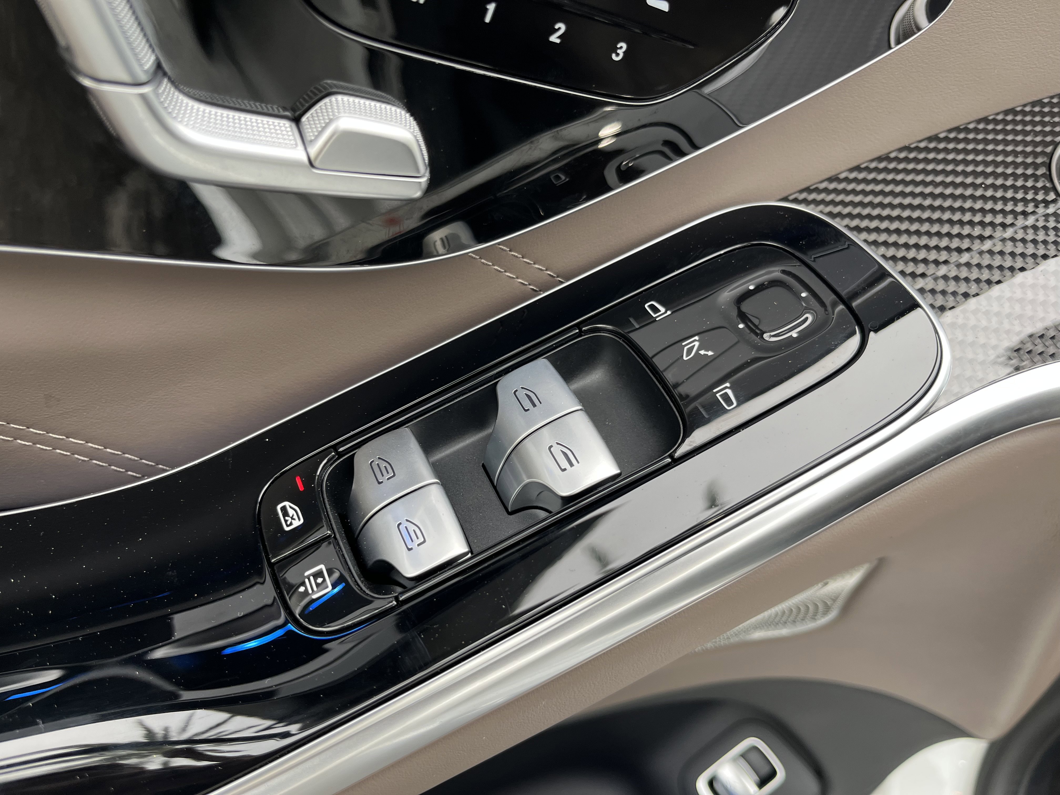 2026 Mercedes-Benz S-Class AMG S 63 - Photo 57