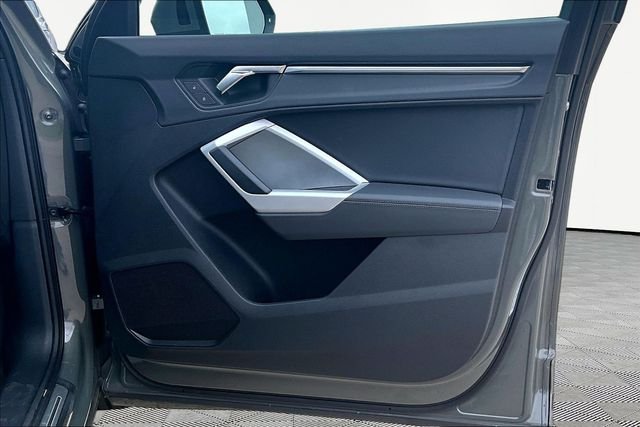 Used 2023 Gray Audi Premium Plus image 19