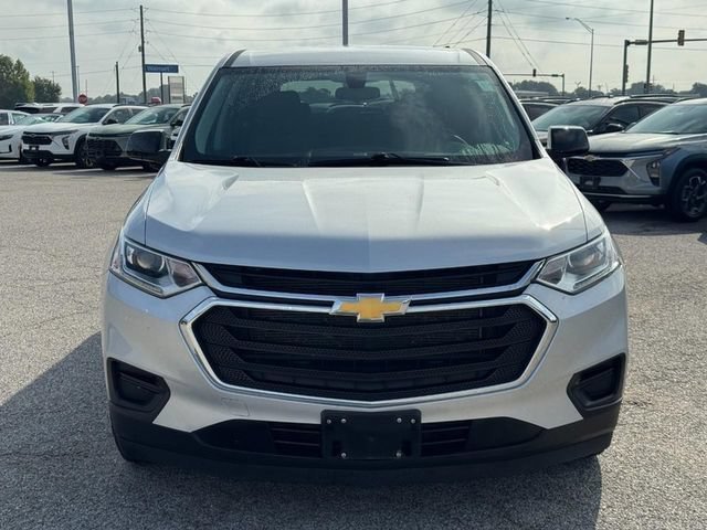 Used 2020 SILVER ICE METALLIC Chevrolet LS image 9