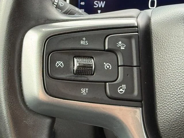 2023 Chevrolet Silverado 1500 LT - Photo 13