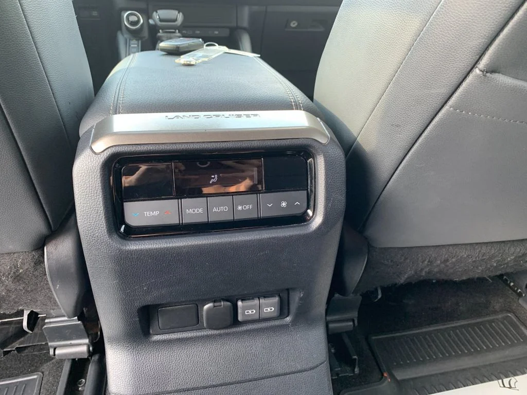Used 2025 Beige Toyota Base image 15