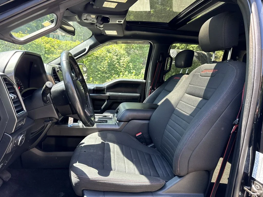 Used 2020 Black Ford XLT image 8