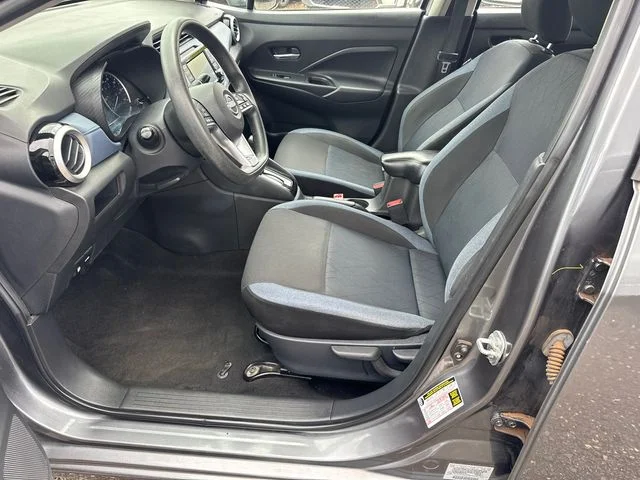 Used 2023 Gray Nissan 1.6 SV image 9