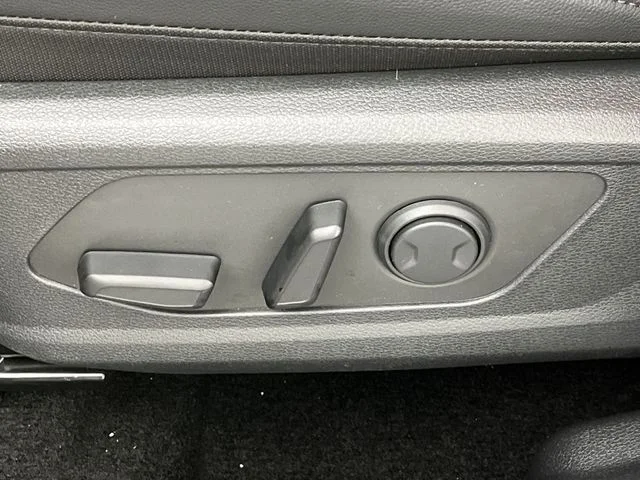New 2026 Wolf Gray Kia X-Line image 12