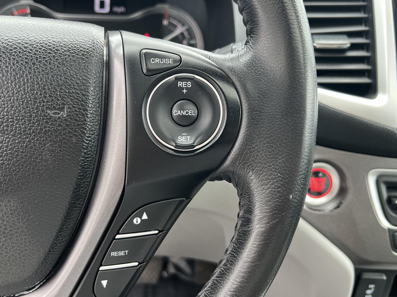 Used 2016 Blue Honda EX-L image 35
