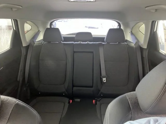 New 2026 White Kia S image 30