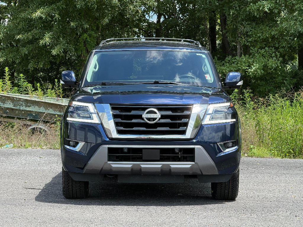 Used 2023 Blue Nissan SL image 13